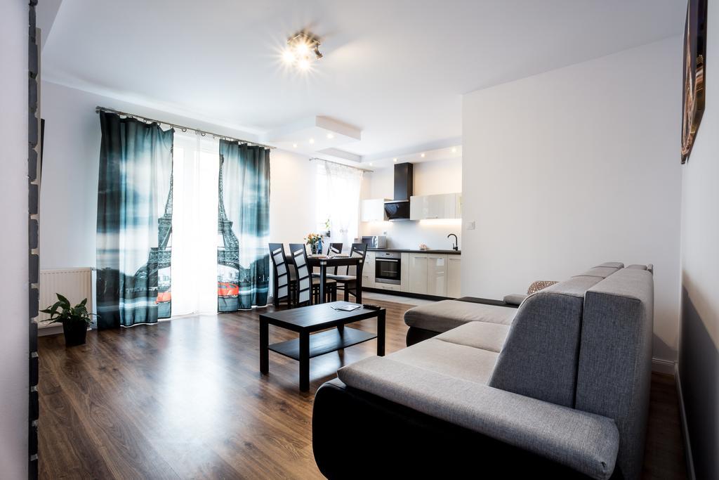 Julia Apartments Jezyce Koscielna